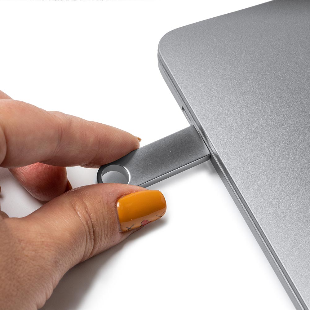 Stick USB 32GB slim metalic