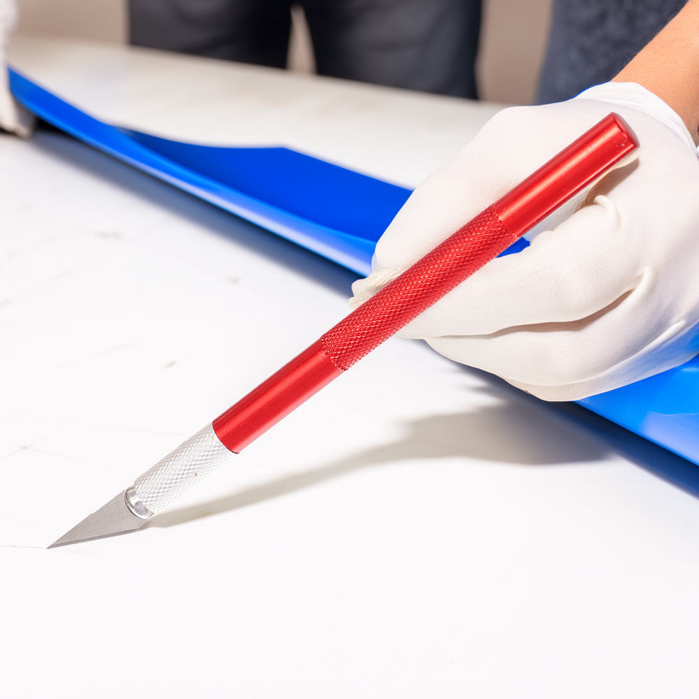 Cutter de precizie cu lame de rezerva - tip bisturiu