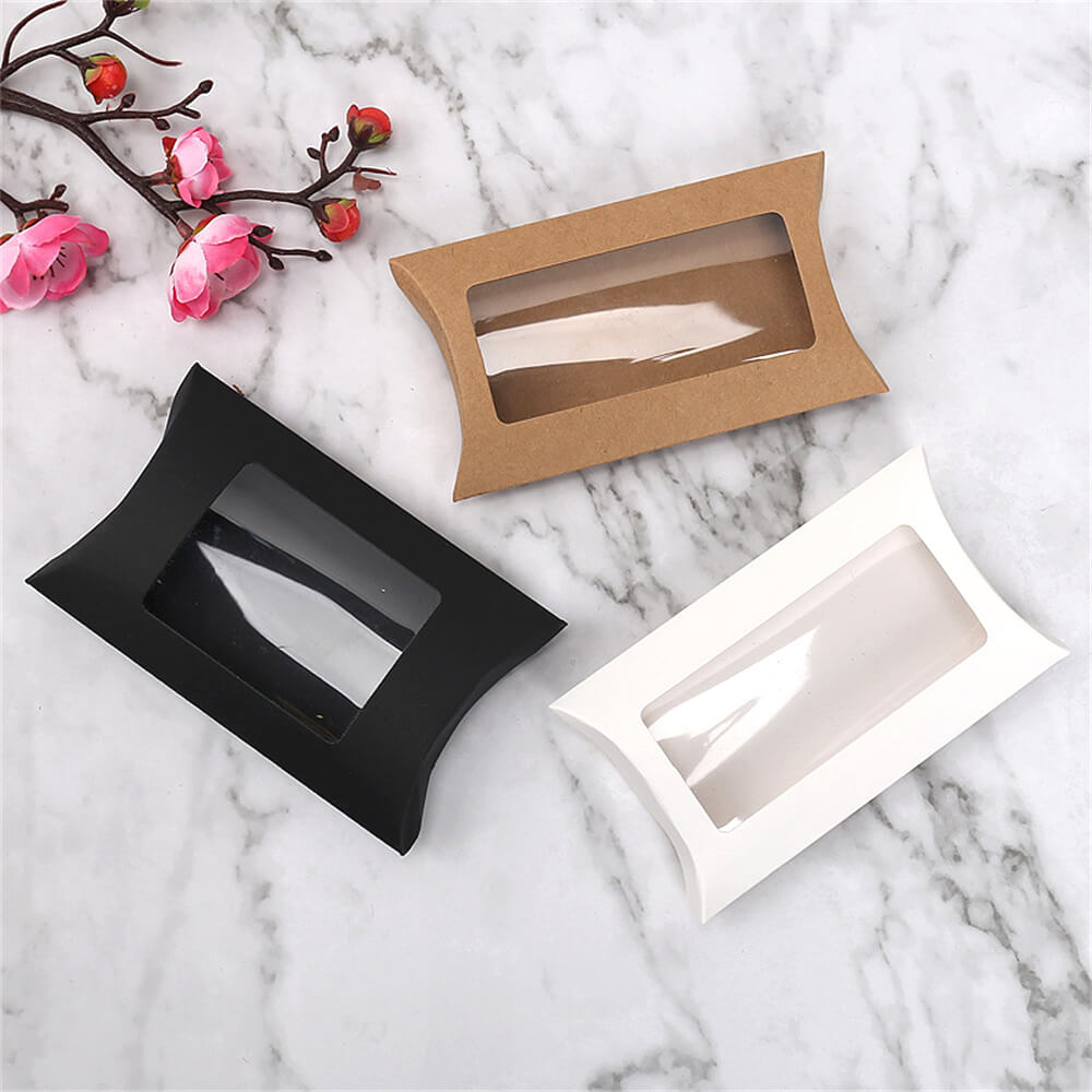 Cutie hârtie în formă de pernă cu fereastră 14,5x7,5cm - alb (set 50 buc) - CraftUp