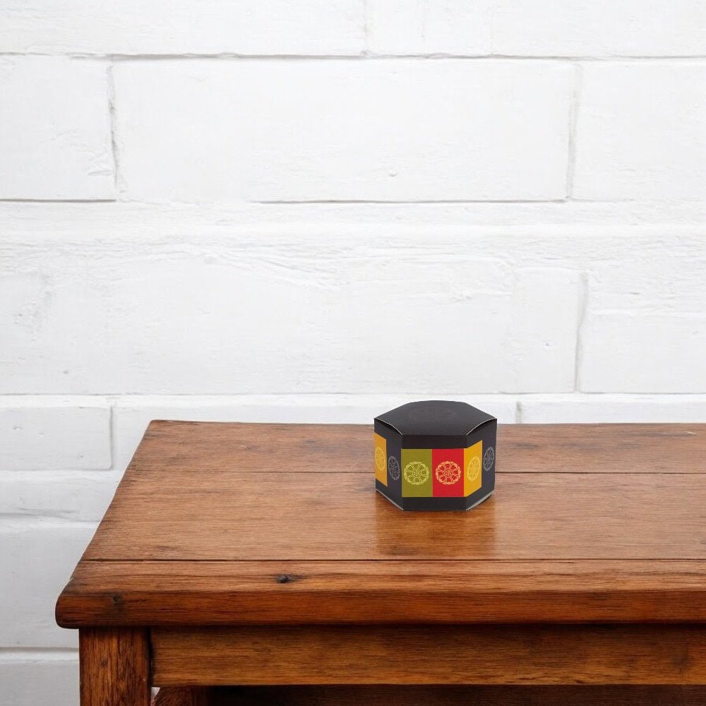 Cutie hexagonală cu capac și imprimeu rotund - negru (set 50 buc) - CraftUp