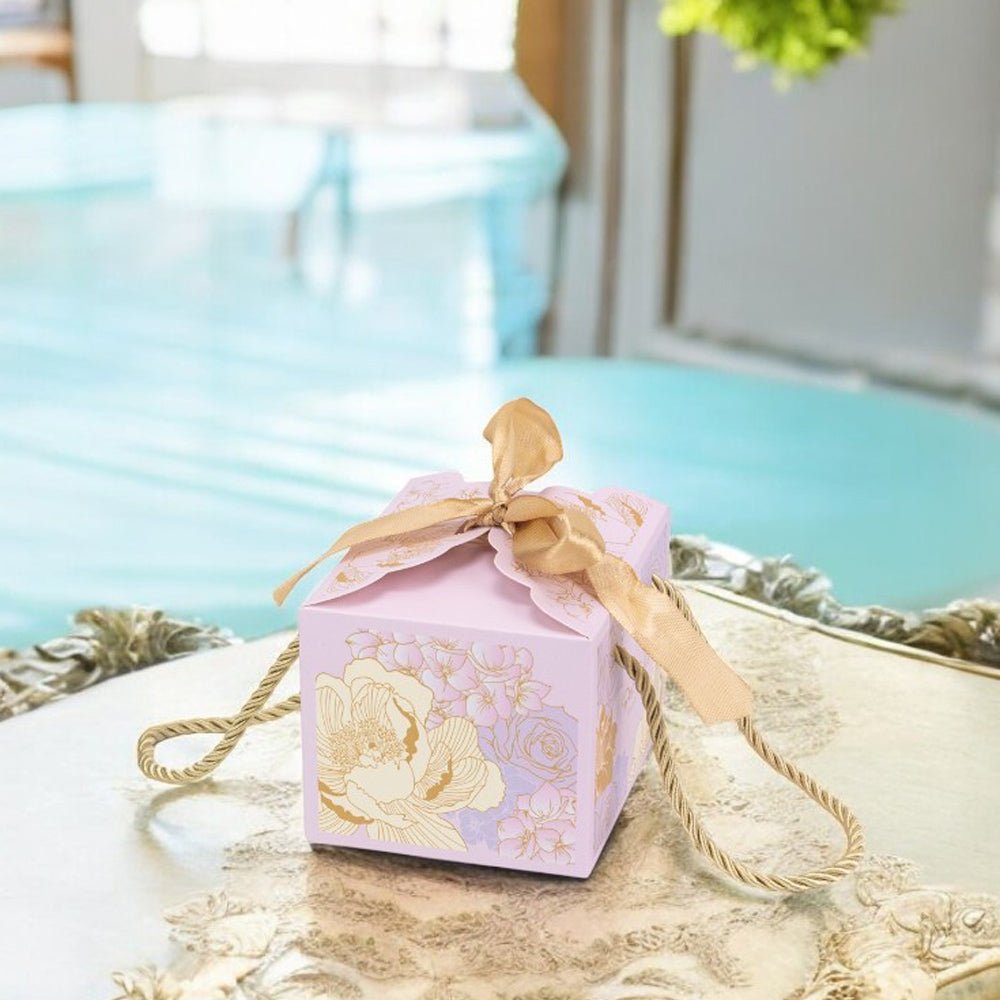 Cutie mică cu panglică și mâner din sfoară model floral - mov (set 50 buc) - 10.5x8.3x7.3cm - CraftUp