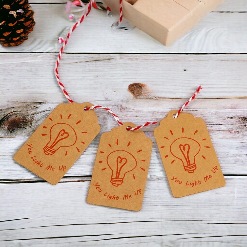 Etichete dreptunghiulare cu șnur model You light me up - kraft (set 50 buc) - CraftUp