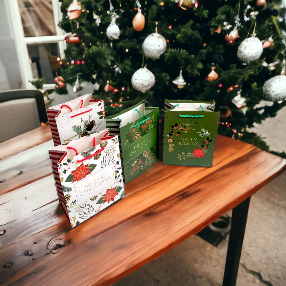 Pungi cadou Crăciun Fericit mix 4 modele (set 12 buc) - CraftUp
