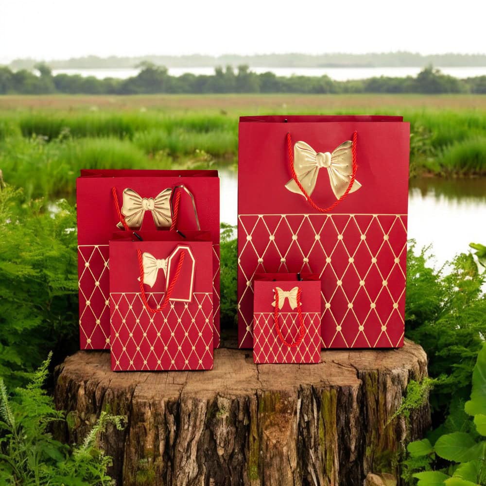 Pungi cadou cu mâner model fundă și romburi aurii 15x12x7cm - roșu (set 12 buc) - CraftUp