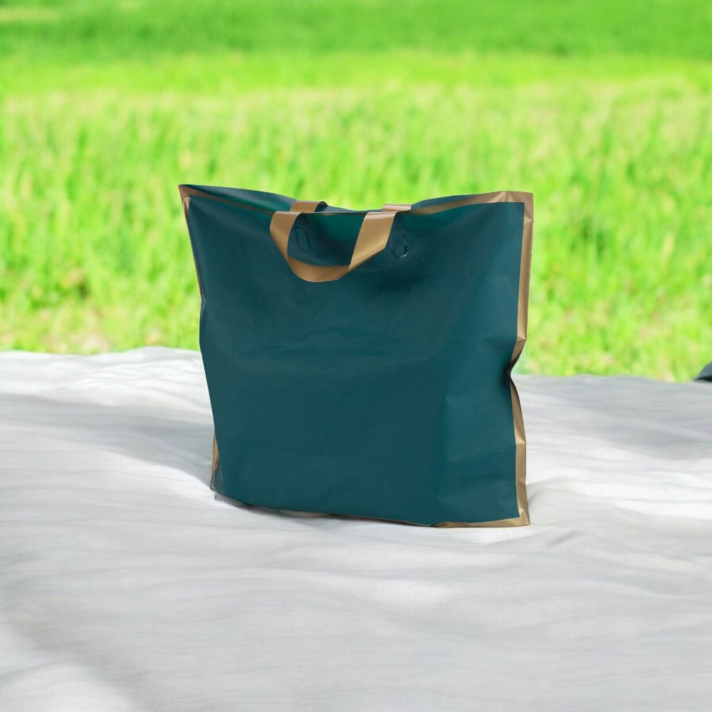 Pungi dreptunghiulare cu margini și mâner aurii - verde închis (set 50 buc) - CraftUp