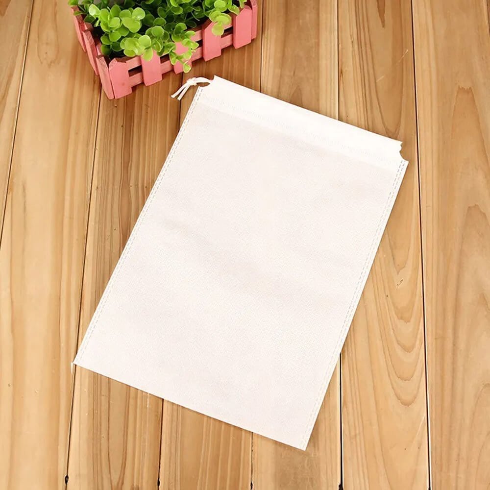 Săculeți non woven cu sfoară - alb (set 50 buc) - CraftUp