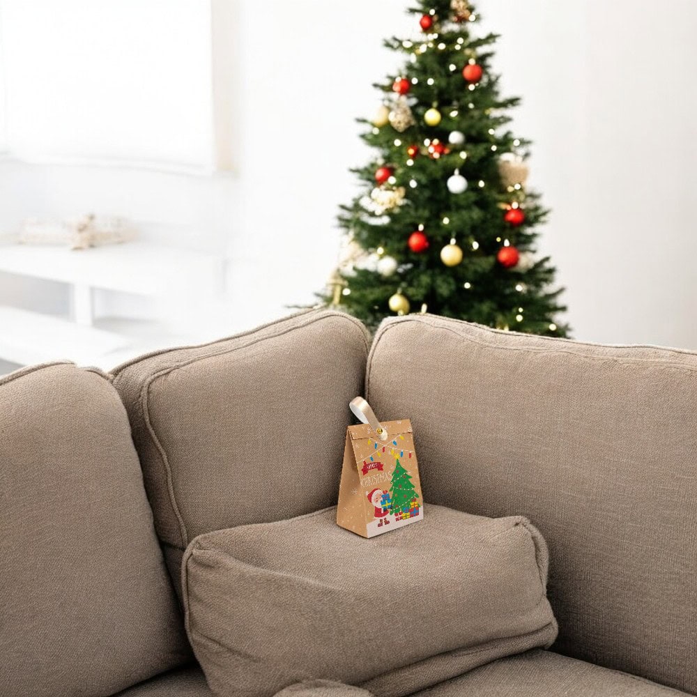 Set 6 pungi modele diferite de Crăciun cu mâner textil - kraft - CraftUp