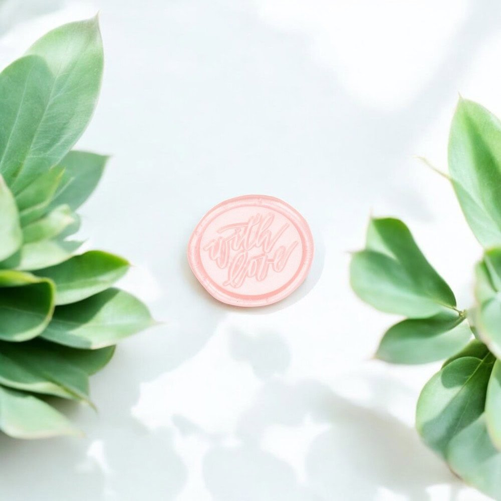 Sigiliu ceară 3cm cu adeziv - model With Love roz (set 50 buc) - CraftUp