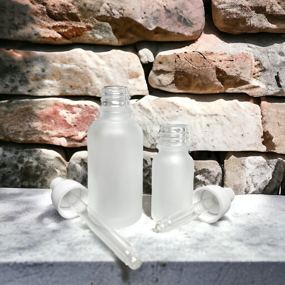 Sticluța mată reutilizabilă cu pipetă și capac alb - CraftUp